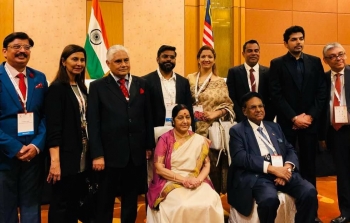 Read more about the article Mr Mohan K, with Indian Minister for External Affairs, Smt Sushma Swaraj at Pravasi Bharatiya Divas, Singapore, January 2018